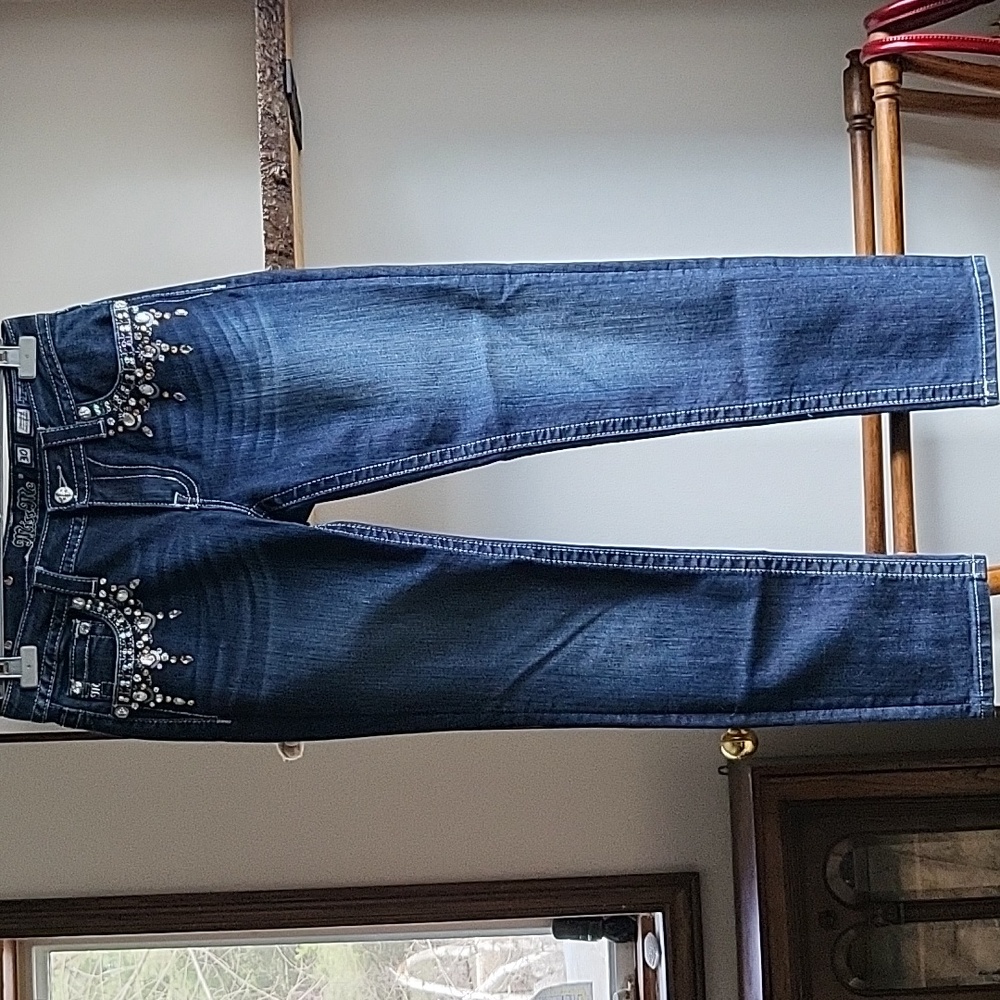 Jeans Miss Me rhinestones size 30